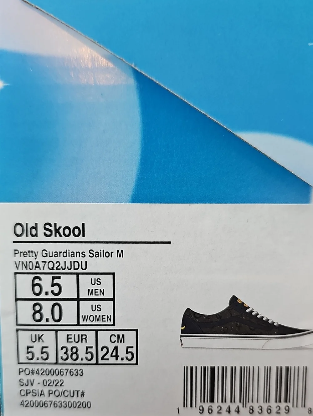 Vans never worn